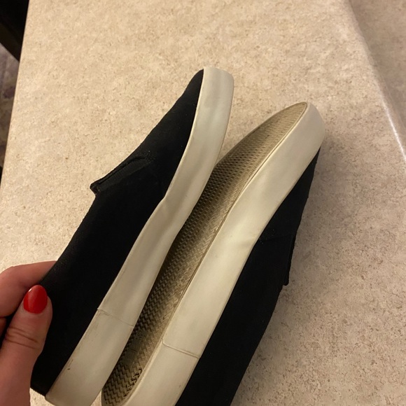 Gap Slip-On Sneakers - Picture 7 of 7